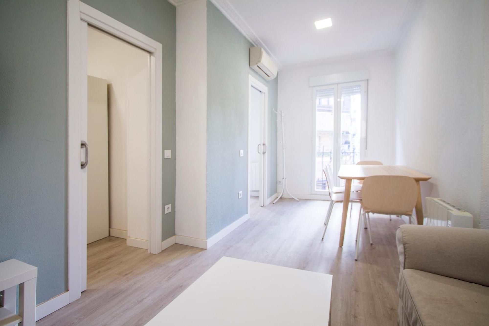 Apartamentos Tetuan Sandino 마드리드 외부 사진
