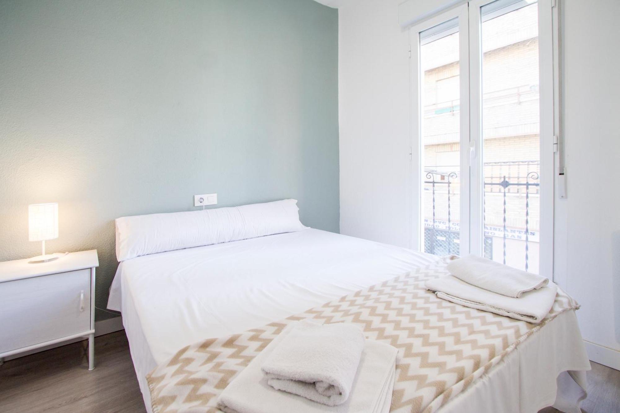Apartamentos Tetuan Sandino 마드리드 외부 사진