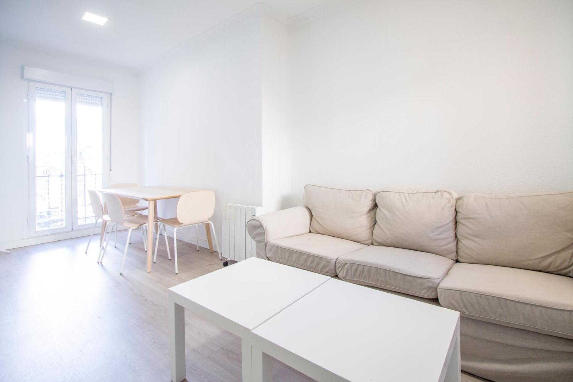 Apartamentos Tetuan Sandino 마드리드 외부 사진