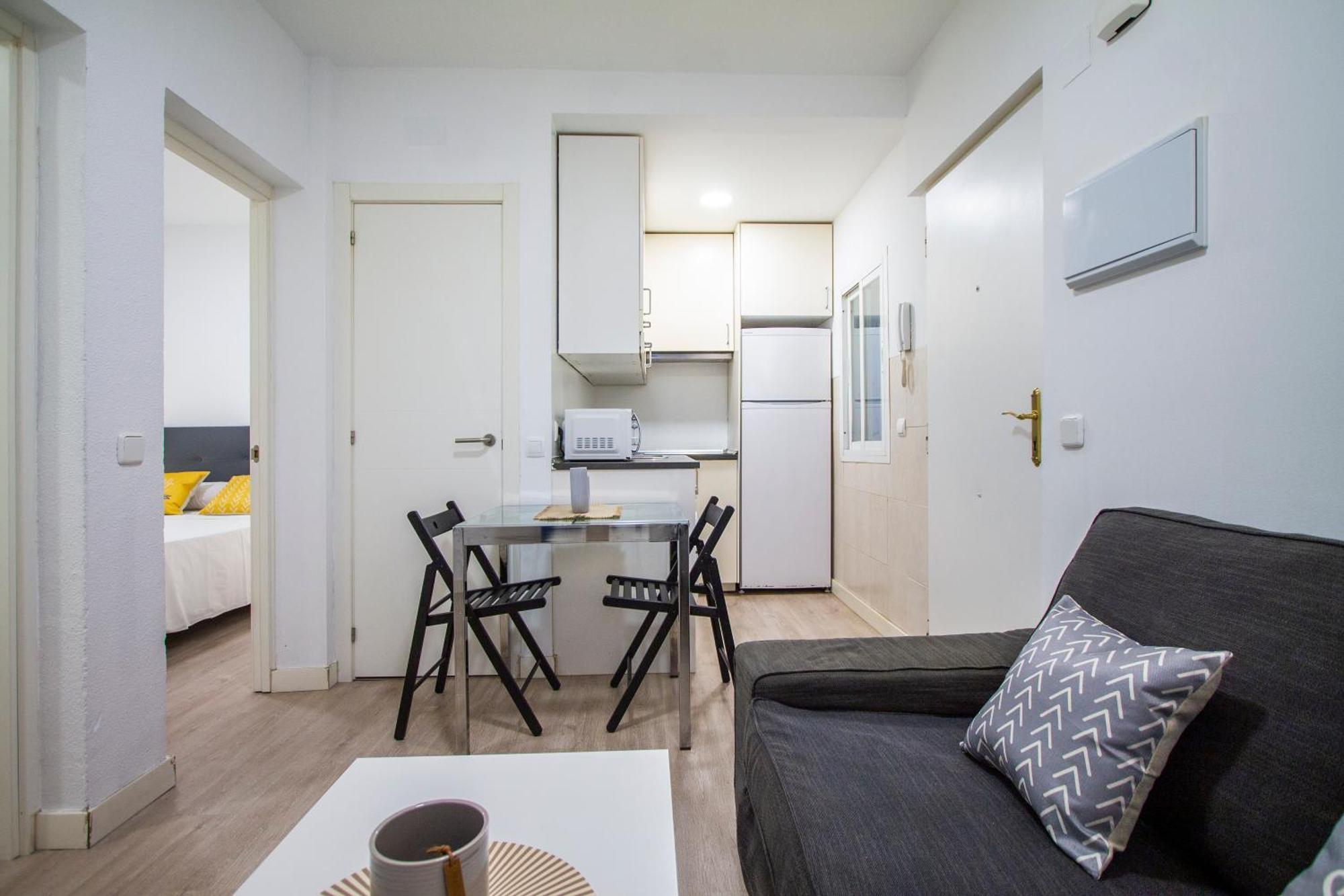Apartamentos Tetuan Sandino 마드리드 외부 사진