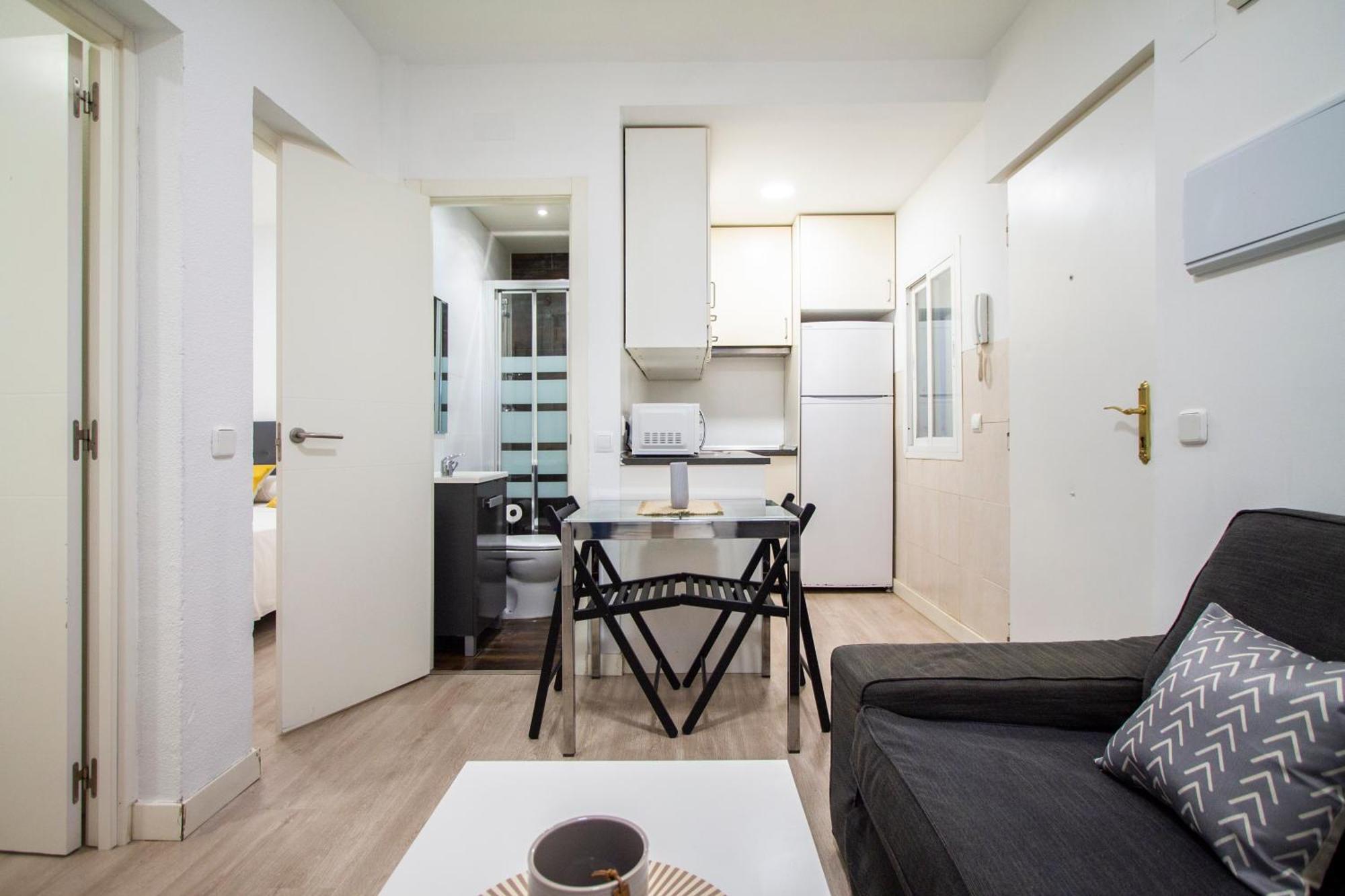 Apartamentos Tetuan Sandino 마드리드 외부 사진