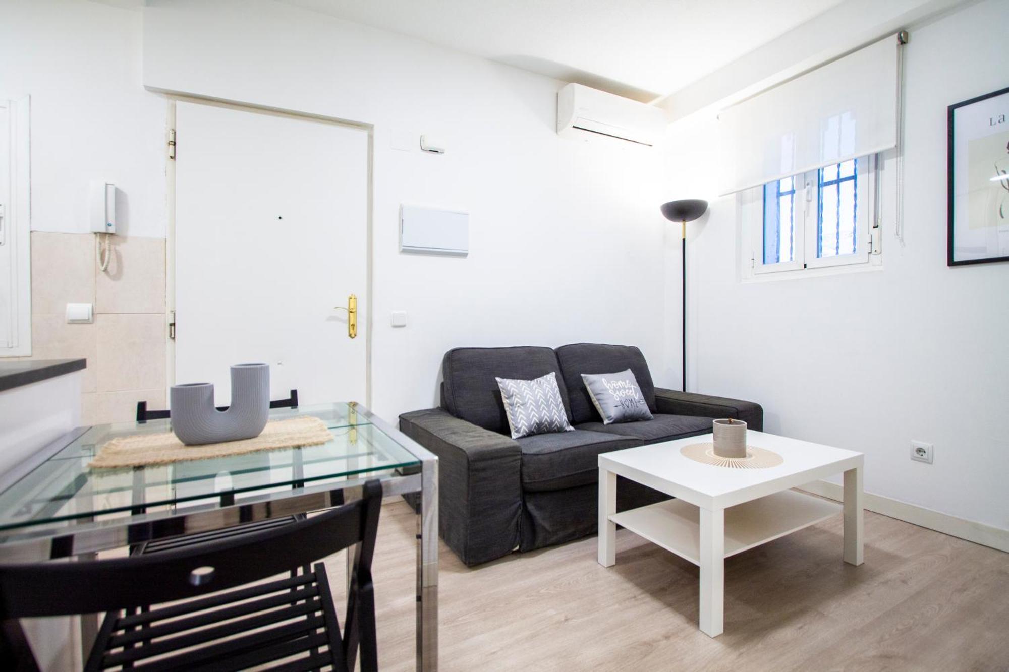 Apartamentos Tetuan Sandino 마드리드 외부 사진