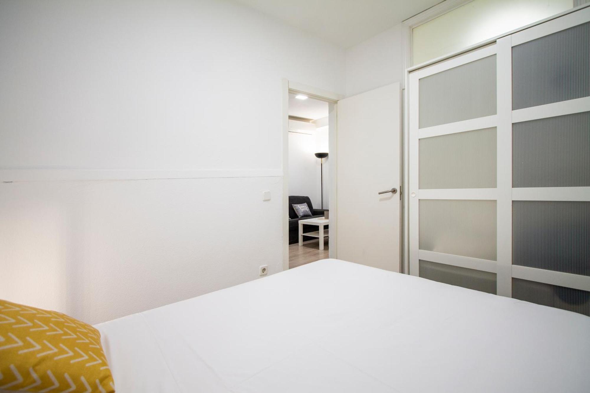 Apartamentos Tetuan Sandino 마드리드 외부 사진