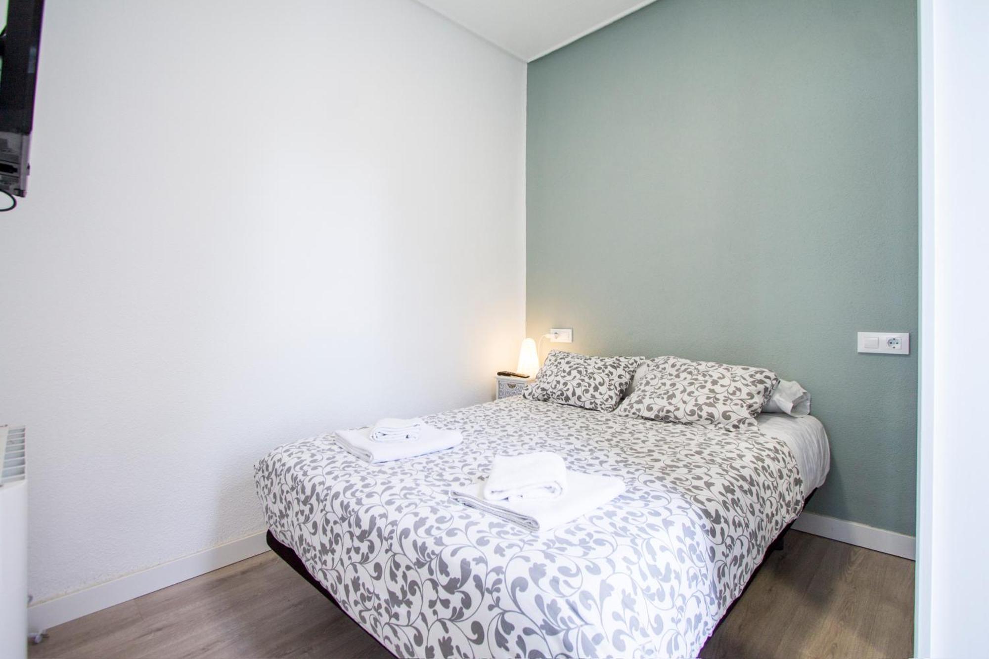 Apartamentos Tetuan Sandino 마드리드 외부 사진